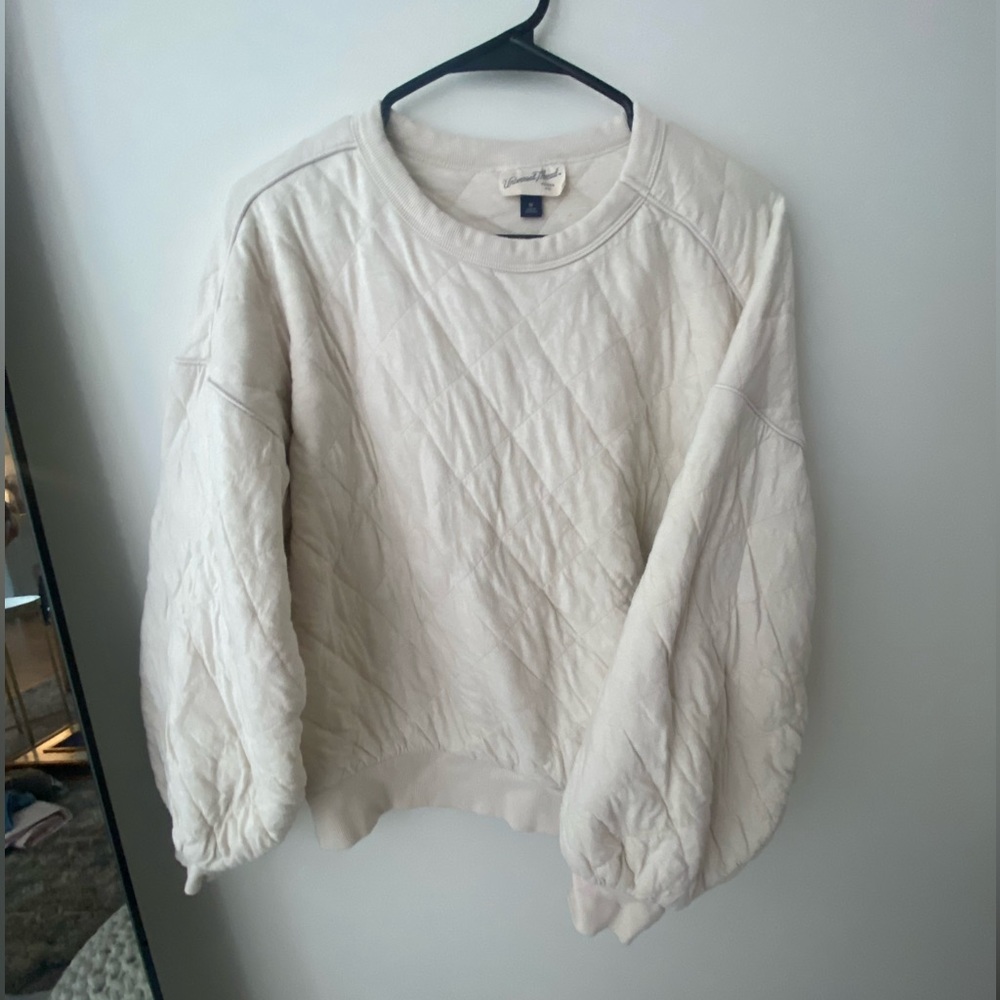 Universal Thread Quilted Sweater